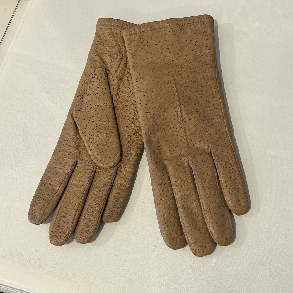 Fownes Fleece Lined Leather Textured Gloves Almond Tan Size 7.5